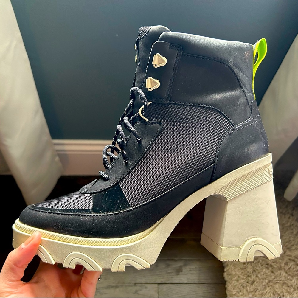 Sorel Brex Heel Lace-Up Boot